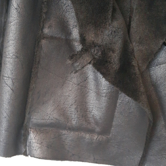 ISDA & CO. Faux fur shearling black coat size s - Picture 8 of 13
